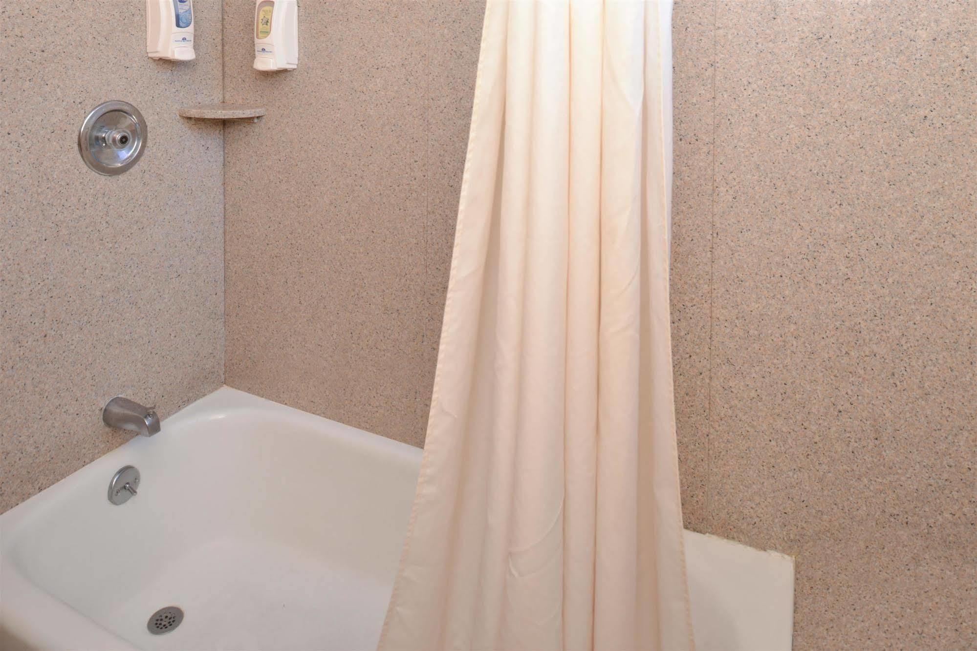 Americas Best Value Inn Bishop Bishop